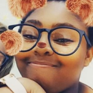 Meet your Posher, Toriana